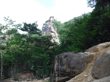 岩の塔
