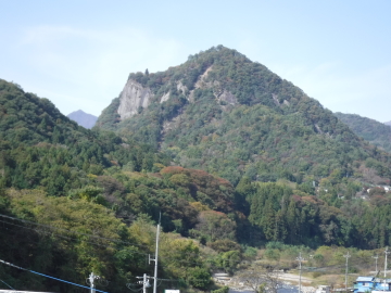 岩殿山