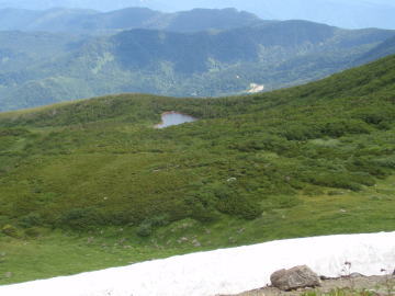 雪倉池